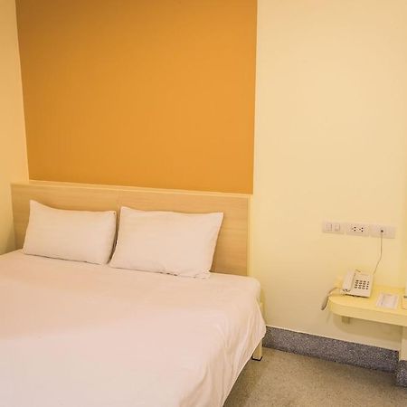 New Suanmali Hotel Бангкок Экстерьер фото